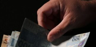 Lula sanciona LDO de 2025 com meta fiscal zero