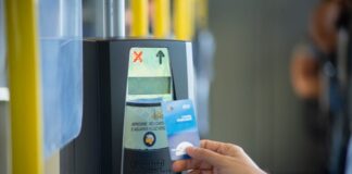 Em fase de testes, mais de 130 ônibus já circulam com pagamento digital