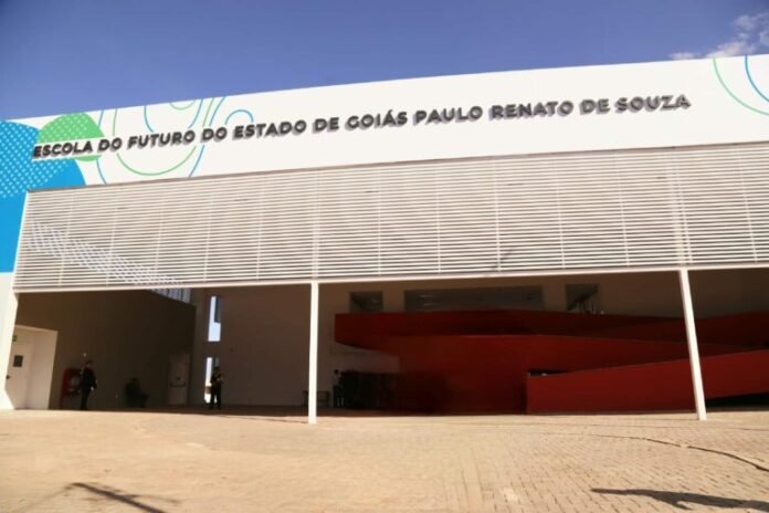 ESCOLA DO FUTURO EM VALPARAÍSO DE GOIÁS TEM OBRAS AVANÇADAS brasilia
