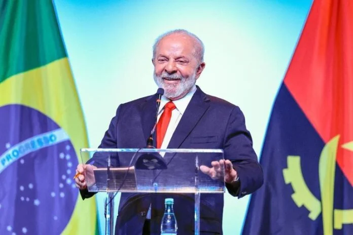 Em encerramento de visita a Angola, Lula defende mais parcerias com a África e outros países do Sul Global brasilia