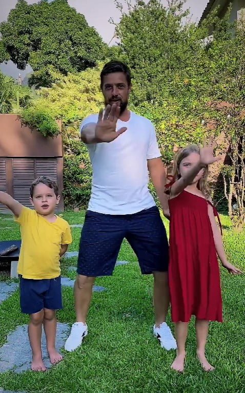 Rafael Cardoso anuncia que será pai pela terceira vez e nega desligamento da TV Globo cultura