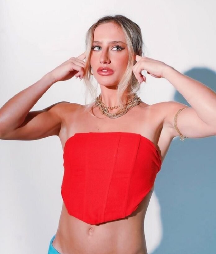 Bruna Griphao marca presença em gravação de DVD de Marvvila e comenta sobre polêmicas cultura