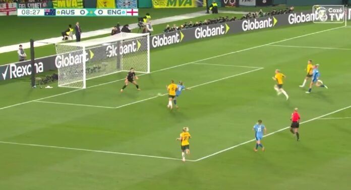 Inglaterra Supera Austrália e Avança para a Final da Copa do Mundo Feminina esporte
