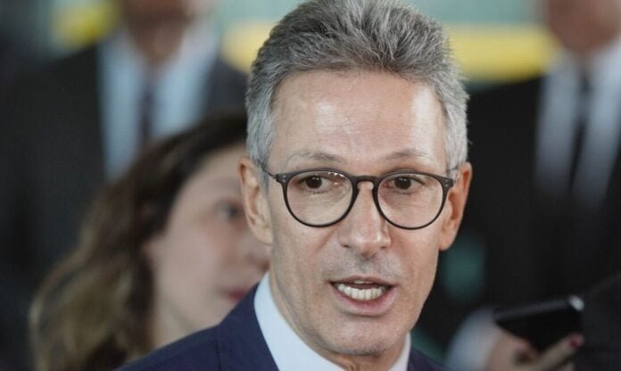 Governador de Minas Gerais Propõe União Sul-Sudeste e Causa Debate Nacional politica