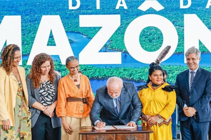 Lula: municípios receberão R$ 600 milhões do Fundo Amazônia para combate ao desmatamento poltica