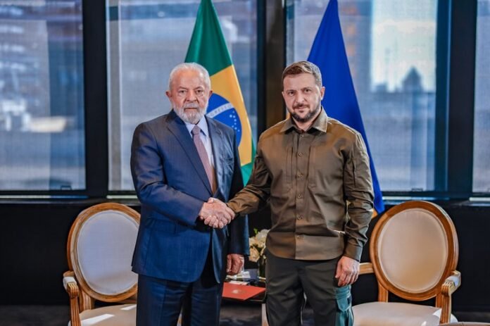 Lula e Zelensky conversam sobre paz em Nova York politica