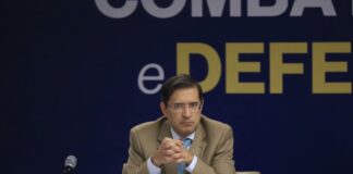 Brasil Serve de Exemplo no Combate às Fake News e Regulação de Big Techs