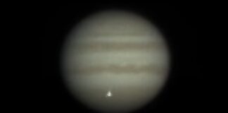 Astrônomo amador registra explosão misteriosa na atmosfera de Júpiter