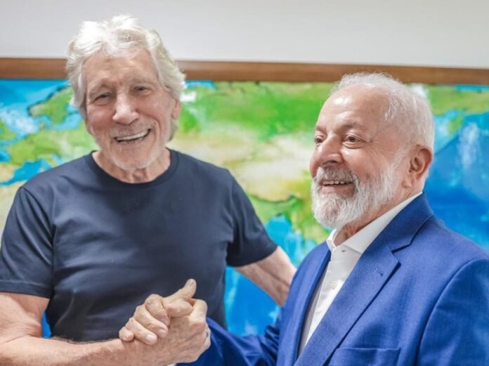 Presidente Lula recebe Roger Waters no Palácio Planalto politica