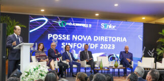 Posse da nova diretoria do Sinfor tem homenagem ao GDF