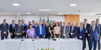 Presidente defende acesso a crédito em reunião com integrantes do Conselhão