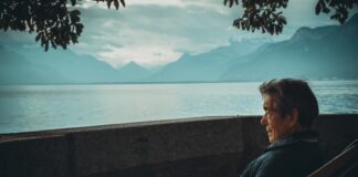 Fevereiro Roxo: cuidados para tratar e retardar o Alzheimer