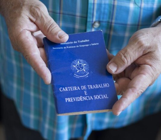 Agências do Trabalhador do DF oferecem 924 vagas com salários de até R$ 6 mil