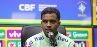 Seleção Brasileira se prepara para desafio contra o Uruguai pelas Eliminatórias