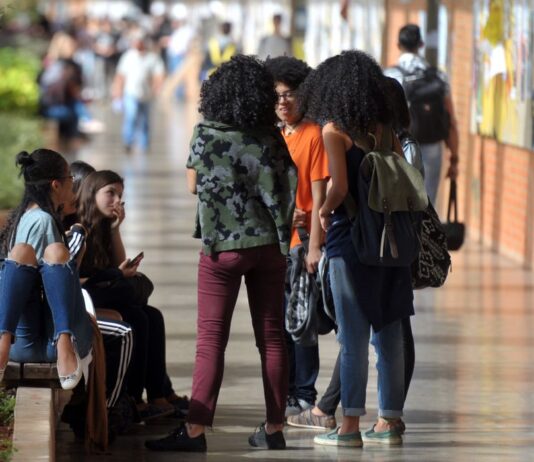 Inscrições para o Prouni do primeiro semestre de 2026 começam nesta segunda-feira