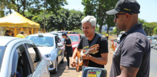 Blitz educativa alerta condutores para o período de chuvas