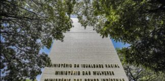 Governo Lança Plataforma JurisRacial para Acesso Gratuito a Documentos Jurídicos sobre Igualdade Racial