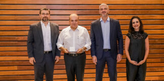 Governador do DF recebe Prêmio Mérito Imobiliário