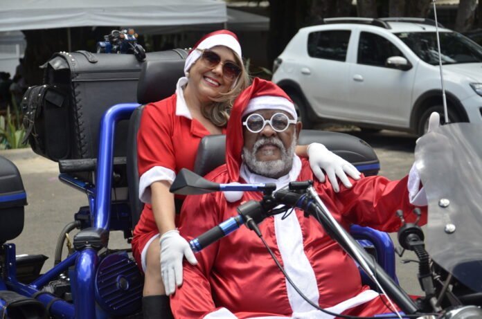 Adolescentro reúne servidores, pacientes e familiares em festa de Natal brasilia