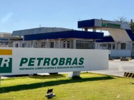 Petrobras amplia atuação internacional e adquire participação em bloco de petróleo na Namíbia