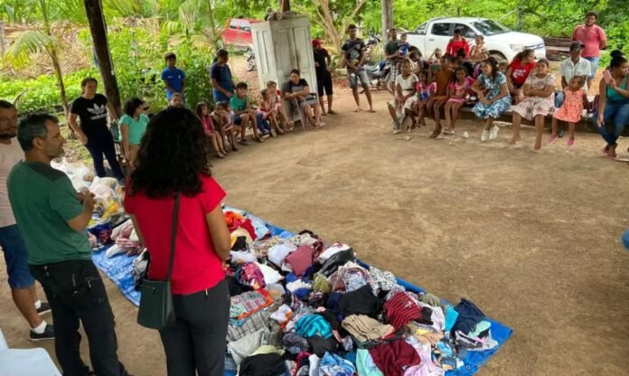 Campanha "Natal no Beiradão" Busca Auxiliar Famílias Ribeirinhas Impactadas por Belo Montemundo