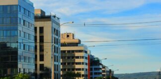 GDF inicia operação para desobstruir área pública no Noroeste