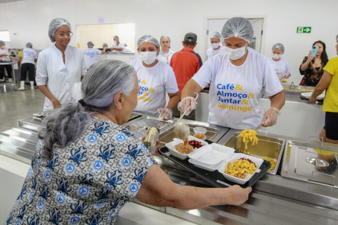 Distrito Federal abre licitação para gestão de restaurantes comunitários