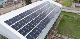 Uso de energia solar garante economia e consciência ambiental nas escolas