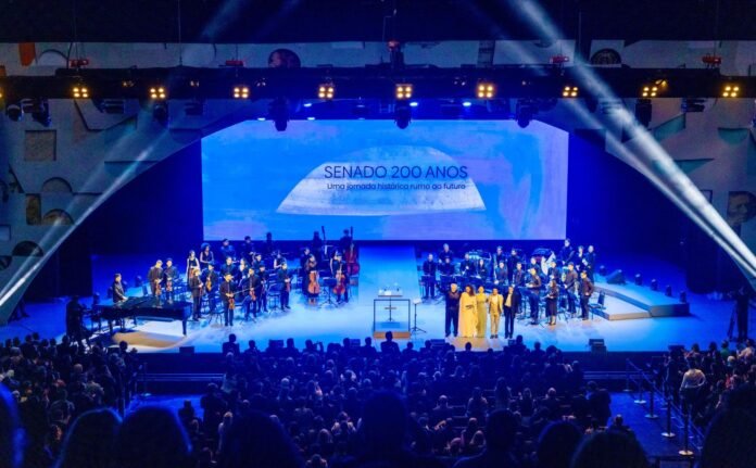 Grupo dos Mais Vividos do Sesc-DF prestigia concerto em celebração aos 200 anos do Senado BRASILIA