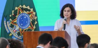 Ministério da Saúde lança programa para reduzir espera por especialistas