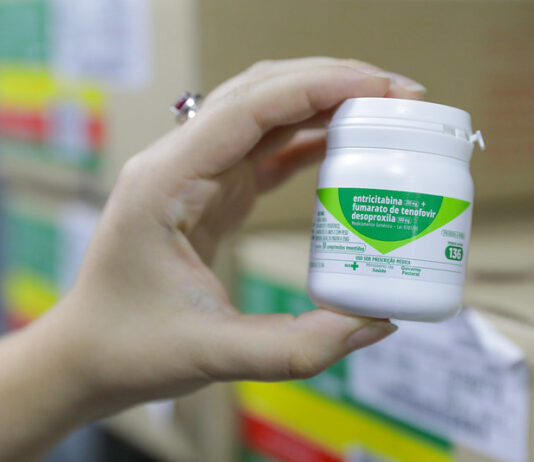 Pesquisa aponta que maioria das pessoas que conhece a PrEP ainda não utiliza o tratamento preventivo contra o HIV