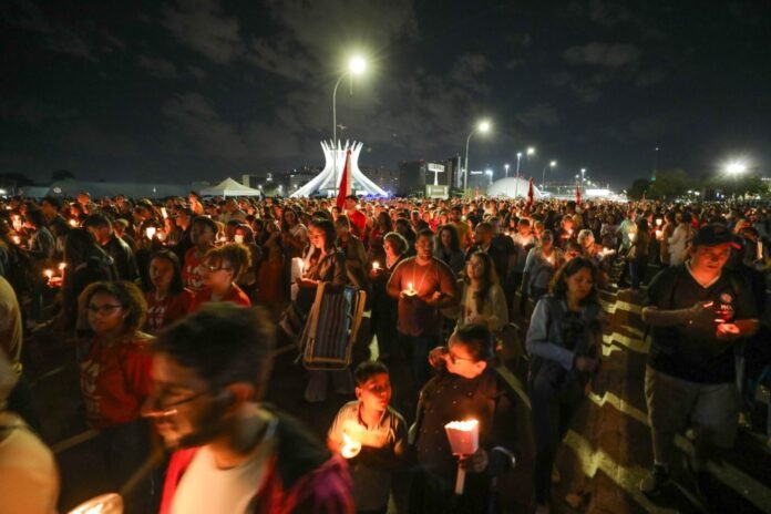 Corpus Christi reúne cerca de 50 mil fiéis na Esplanada dos Ministérios brasilia