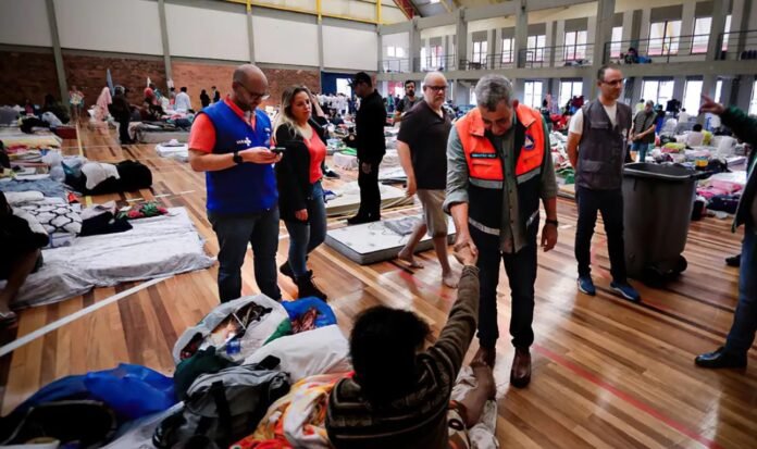 Situação no Rio Grande do Sul: Mais de 69 Mil Pessoas em Abrigos devido às Chuvas mundo