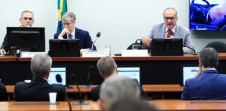 Bancada Gaúcha define prioridades para recuperação do Estado após enchentes