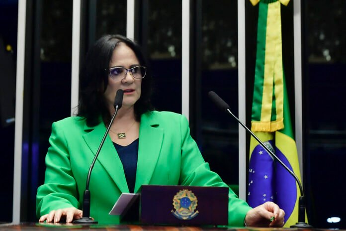 Senadora Damares
