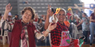 Festa junina do Grupo dos Mais Vividos (GMV) reúne 450 idosos no Sesc de Taguatinga Norte
