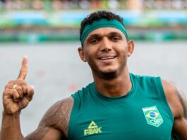 Isaquias Queiroz conquista mundial no C1 500m de Canoagem