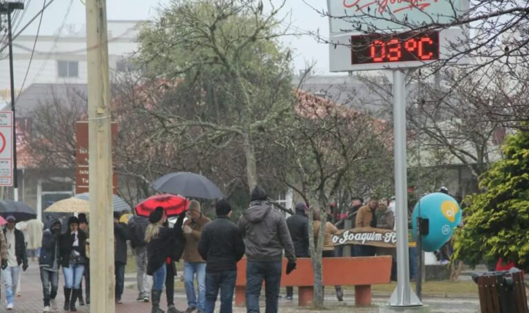 Inmet mantém alerta para queda de temperatura