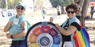 Saúde leva prevenção e material educativo à 25ª Parada do Orgulho LGBTQIAPN+