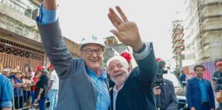 Lula visita obras do primeiro CEU em Diadema