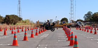 Curso de condução segura capacita 200 motociclistas