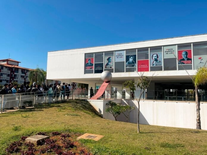 Ocupacao-Museu-Dinamico-de-Cera-no-MAB.-Foto-Taina-Ramos-Divulgacao-1536x1152