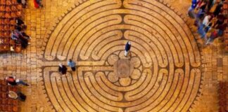 Exposição no Ipiranga explora fé, ativismo e sincronicidade em obras de 60 artistas