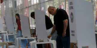 Portugal vai às urnas em segundo turno marcado por mau tempo