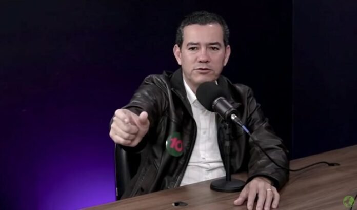 Cleber Lopes Lidera Intenções de Voto na Disputa pela Presidência da OAB-DF
