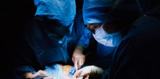 Morte em hidrolipo levanta debate sobre segurança e regulamentação