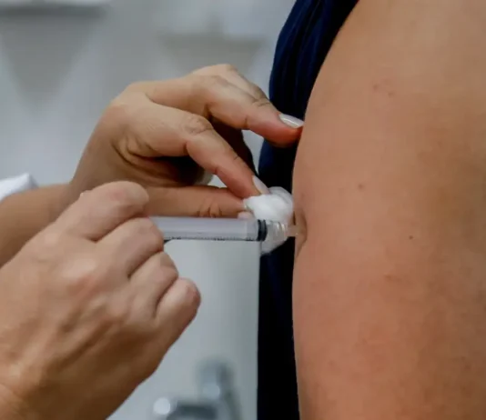 Fiocruz inicia estudo para avaliar injeção semestral de prevenção ao HIV no SUS