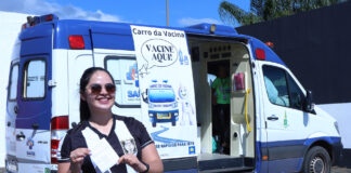 Mais de 100 pessoas são vacinadas na estreia do Candangão