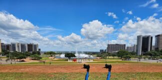 Patinetes elétricos chegam ao DF para período de testes