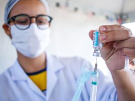 Campanha de multivacinação começa nesta segunda (3) em todo o DF